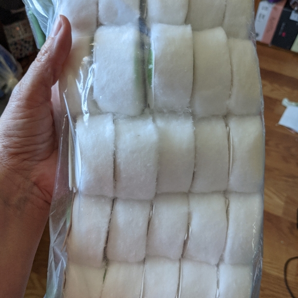 Cotton - Picture 2 of 2